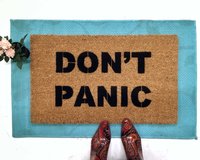 DON'T PANIC douglas adams hitchhikers guide doormat