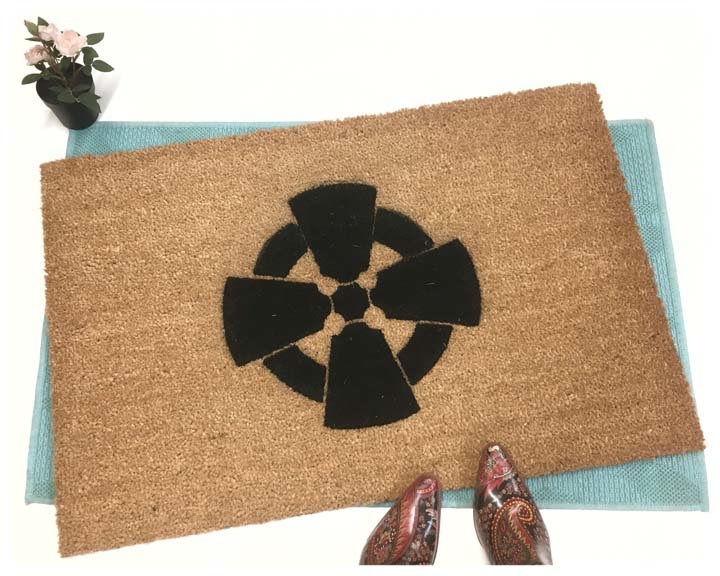 celtic cross irish welsh christian damn good doormat welcome rug outdoor